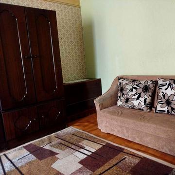 здам 2-кімнатну квартиру Космонавта Поповича,20а Волкова метро Лісова