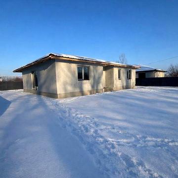 Будинок з ремонтом в топ локації