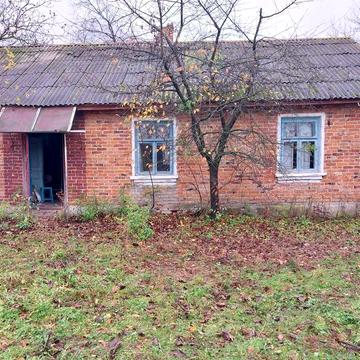 продам будинок в селі поблизу горохова