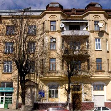 1к кв.вул. Шевченка центр, австрійський люкс нежитловий фонд( мезонін)