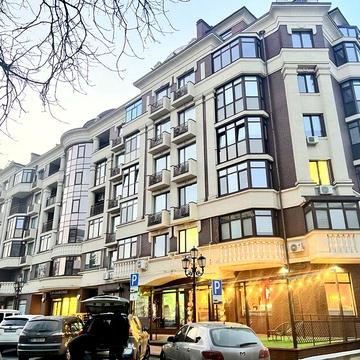 Оренда 2к, Стрітенська 22, 100м2, світло завжди