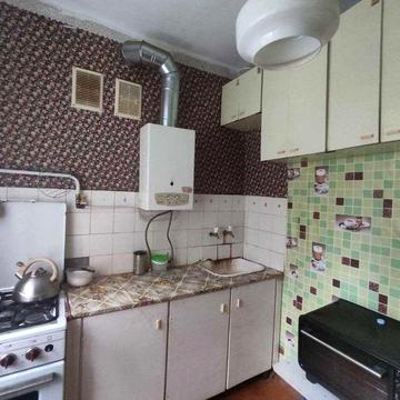 Двокімнатна на зручному 2 поверсі . ВИГІДНА ЦІНА. ID: 34985