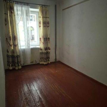 Продам двокімнатну квартиру в м.Соснівка