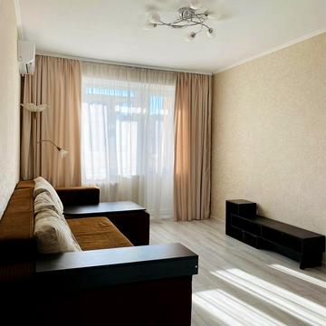 Малиновского, 10