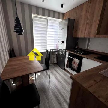 Гната Хоткевича пров., 5