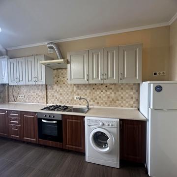 Побутова вул., 4