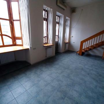 Старокозацька вул. (Комсомольська), 33