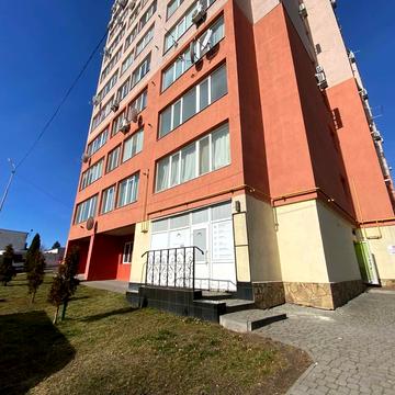 Івана Франка вул., 44в