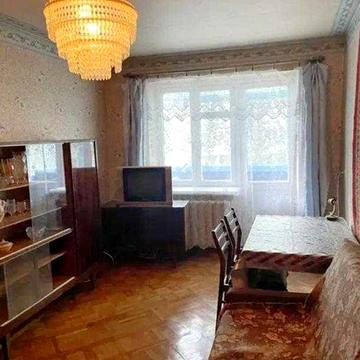 Продам 2 к.кв на Нових Будинках