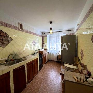 3-комнатная квартира в газовом кирпичном доме, в самом центре Таирова.