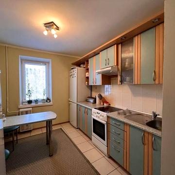 Двокімнатна квартира в районі Автовокзалу