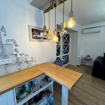 Продається двох кімнатна квартира