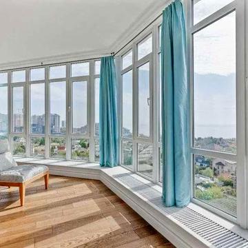 Аренда просторной 3-комнатной квартиры в Аркадии с видом на море