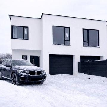 Продаж готовий котедж під ремонт