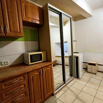 Продам гостинку, м. Вокзальная, Б. Панасовская, Центральный рынок.