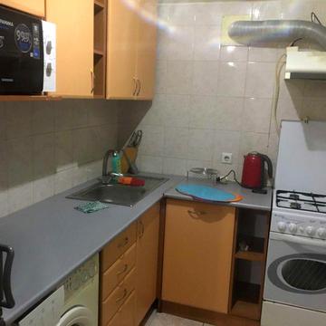 М Житомирська 10хв.проїхати.вул.Зодчих чотирикімнатна  (студія)