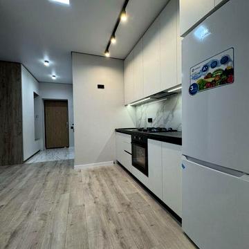 Новенька євро 2к чекає своїх власників! Львівський Затишок