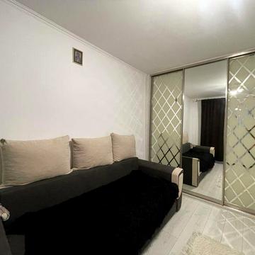 Продаж квартири Дружба, ремонт, меблі, техніка