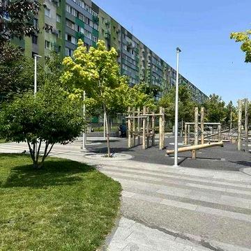 Продам 3-комн квартиру в районе Газеты "Правда" просп.