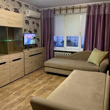 Оренда однокімнатної квартири , Пр. Александра Поля, 24