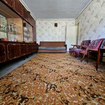 Продаж 2 - кімнатної квартири. вул. Генерала Радієвського ЖК .