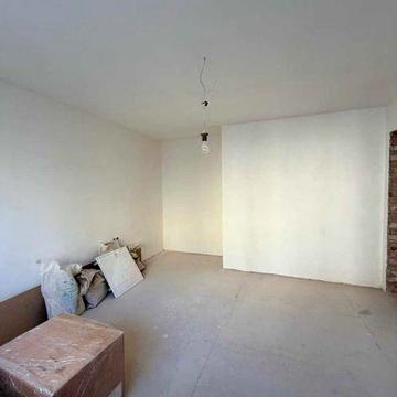 Вигідно! Продаю двокімнатну квартиру.