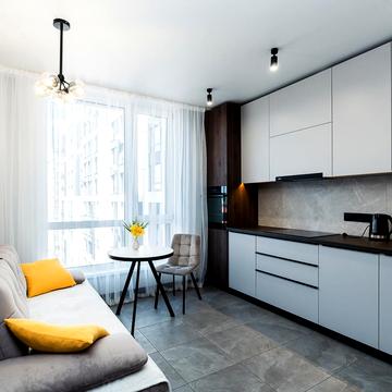 Євгена Коновальця вул., 37-А