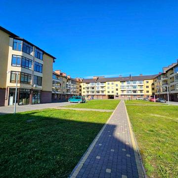 Пропозиція реально унікальна- Дворівнева квартира + комерція 22 м²