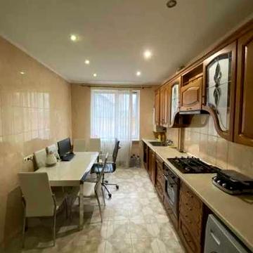 ТАНХАУЗ 2 кв 93м2 новобудова Подлесная Паркинг Холодная гора ГАЗ ЖК Подлесная, 15