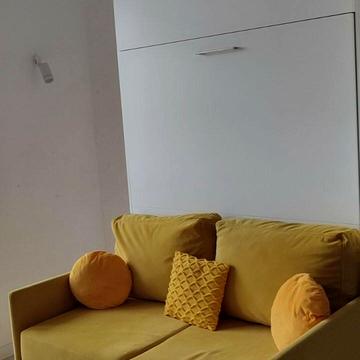 Владислава Бувалкіна вул., 66