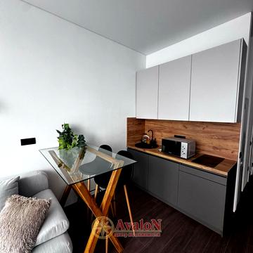 Владислава Бувалкіна вул. (Бочарова Генерала), 60-Ж