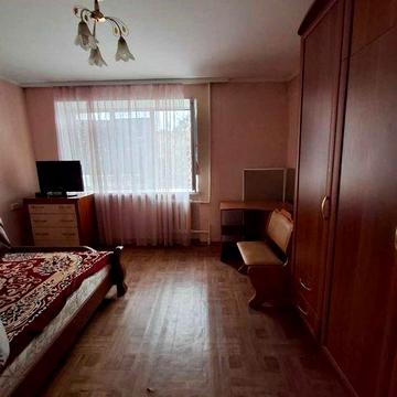 Продам 1-ю квартиру на Заболотного