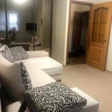 Просторная  1-к. квартира метро Киевская