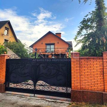 Продаж 4к Дім Центральна вулиця