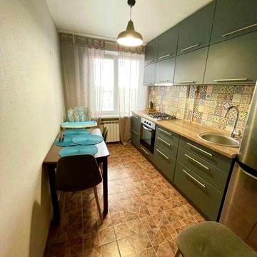 Продаж 2 кімнатної квартири в Інгульському районі, зупинка Космос