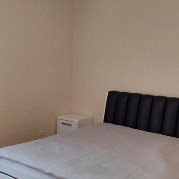 Довгострокова оренда 1к Квартира Зодчих вулиця