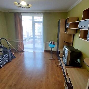 Пасічна , новобудова