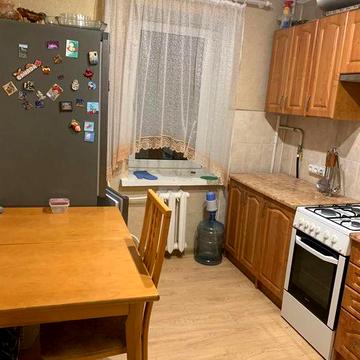 Продам 2кімнатну квартиру покращеного планування у цегляном будинку