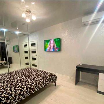 Оренда 1 кімн. кв. (євродвушка) "56та Перлина"  ЖК "Кадорр" Таїрова