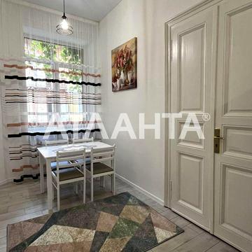 Продаж 2-кімнатної квартири по вул. Джерельній