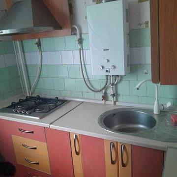 Здам 2 кімн кв Вопровідна все роздільно,цегляний будинок,2 балкони