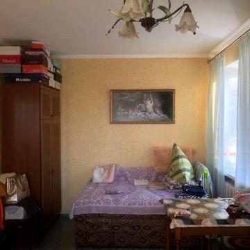 Продам однокімнатну квартиру.