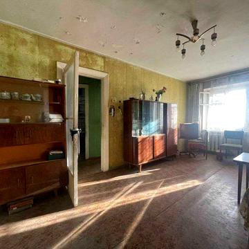 Продам квартиру на Черемушках, Варненская, парк, 2 этаж