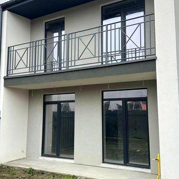 Продаж кутового таунхауса! Чорнові роботи вже зроблено!