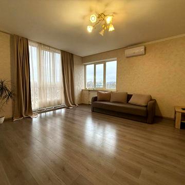 Продаж однокімнатної квартири в центрі міста з газом, Мін. Оформлення