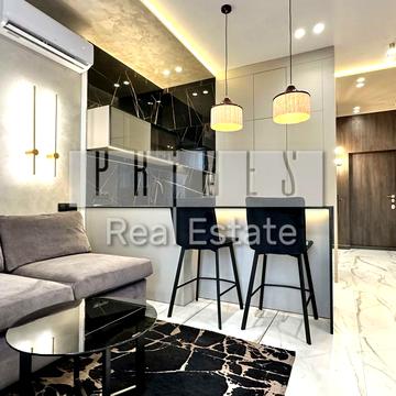 Андрія Верхогляда вул. (Михайла Драгомирова), 15-Б