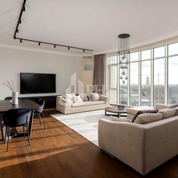 Івана Мазепи вул. (Січневого Повстання), 11-Б