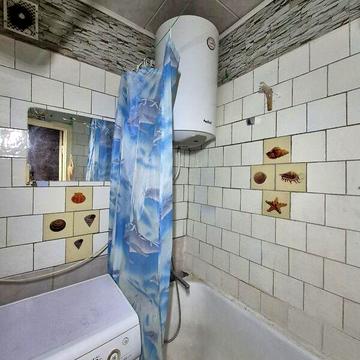 Продаж 2к Квартира Квартальна (Гладкова) вулиця