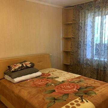 Здається в оренду однокімнатна квартира, вул. Лук‘янівська, 7