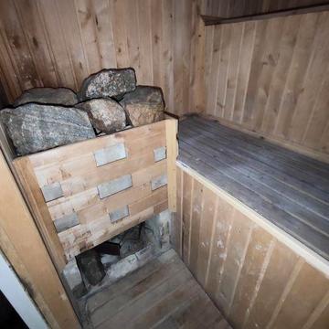 2-3 ком Центр, Сеч.Стрiльцив, Артема, с автономным отоплением и сауной